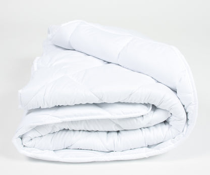 Lydia Duvet – Allergikerfreundliche Mikrofaserdecke
