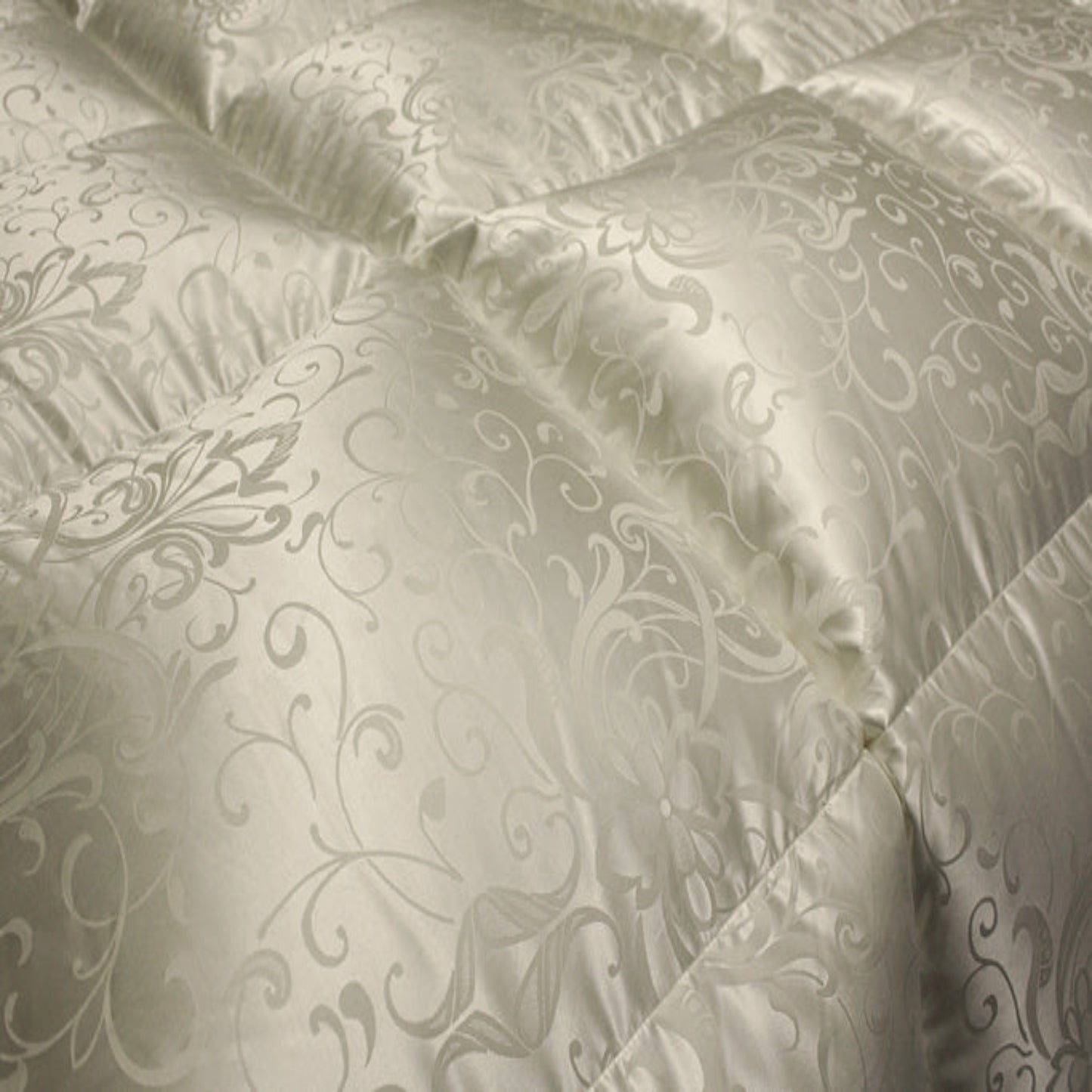Luxury Eiderdaunen Duvet – 100% Eiderdaunen & 100% Seide